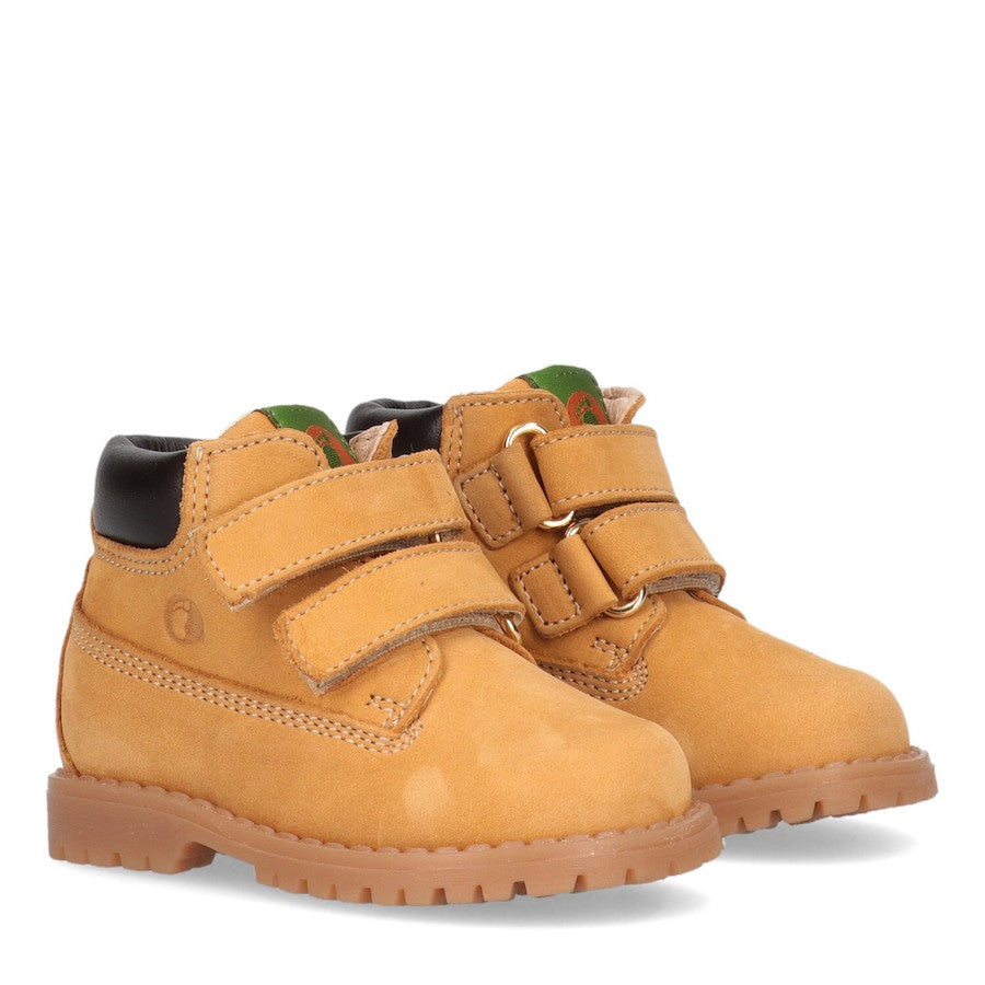 Simil Timberland con velcro Simil Timberland con velcro 