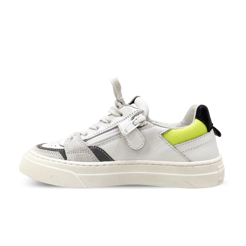 Sneakers con dettaglio giallo fluo e zip